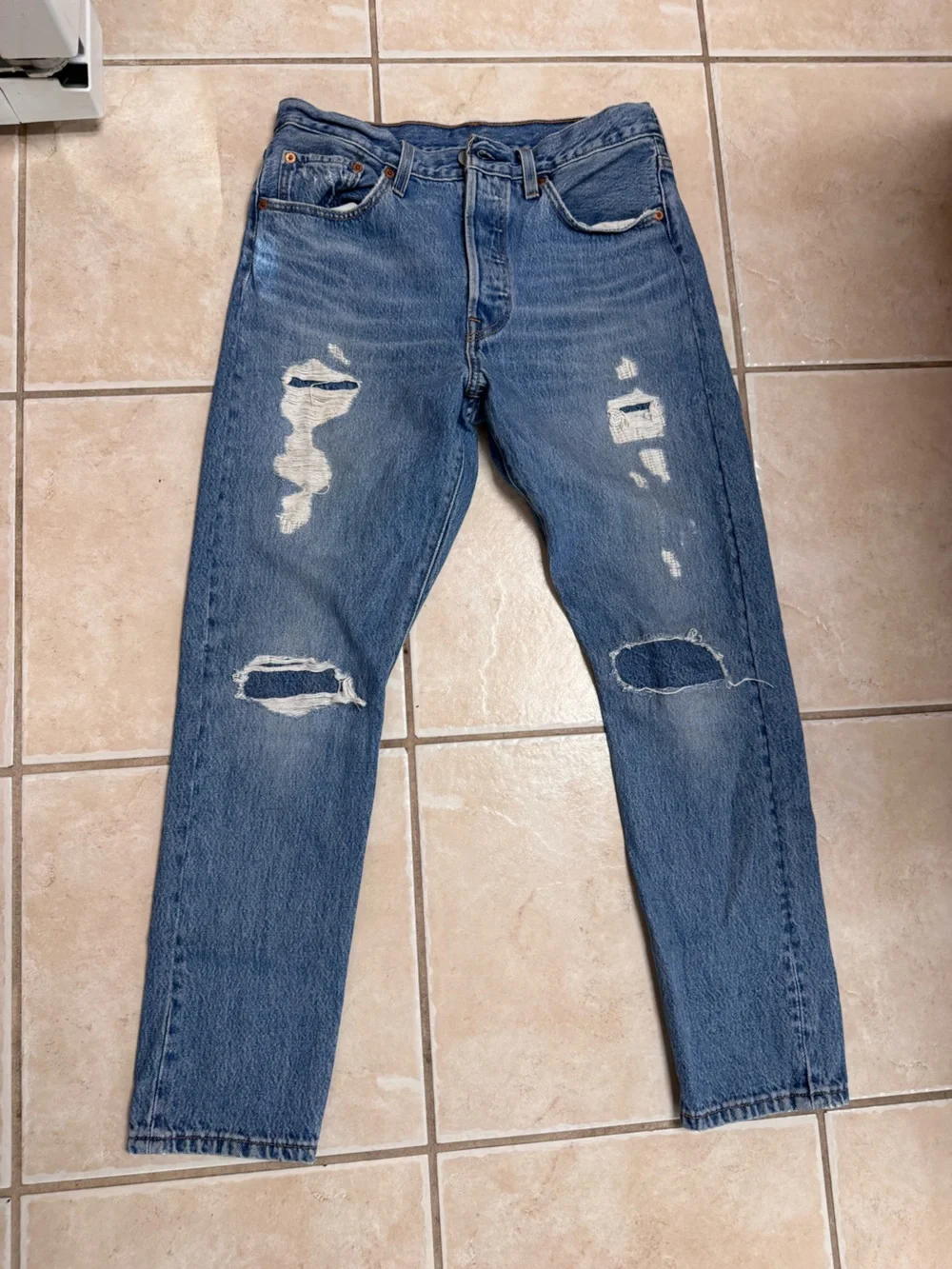 Levi’s 501 Skinny Men's Distressed Blue Denim Jeans - Classic Ripped Style